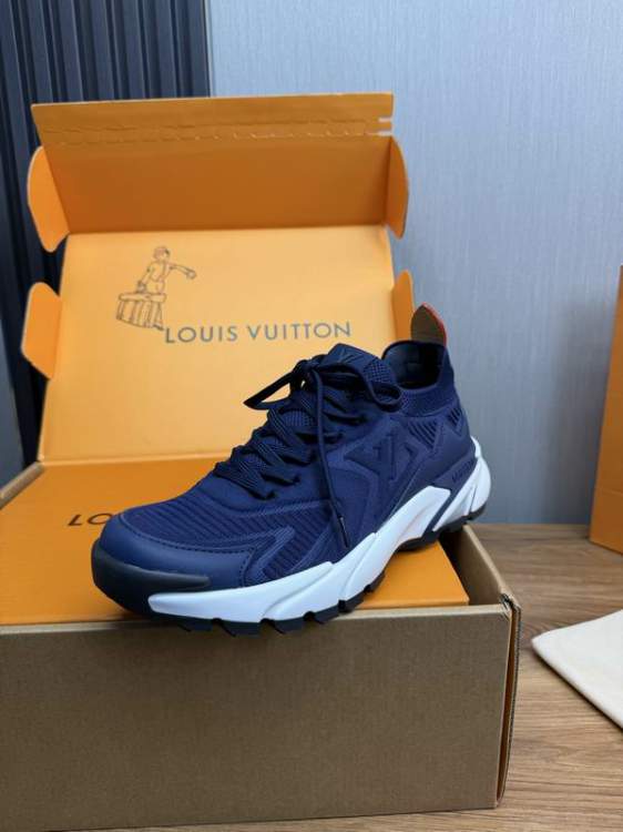 Picture of Louis Vuitton Shoes _SKULVsz38-44hnq120817571